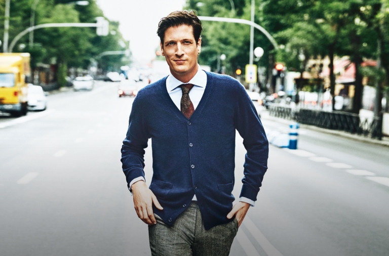 Luis de Medina(31 August 1980), the most handsome Spanish man