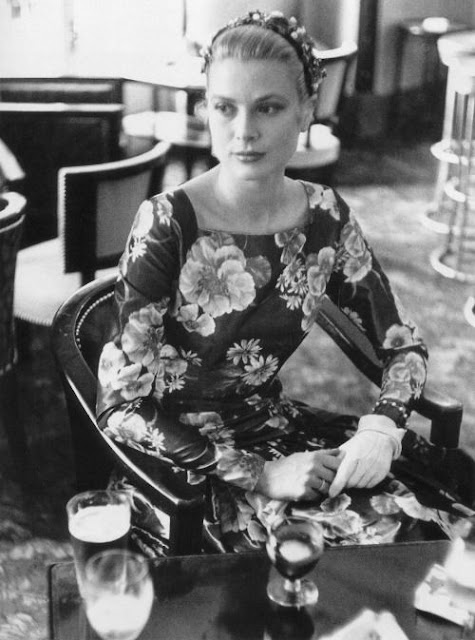 Grace Kelly square neck floral dress by McCall on her first meeting with Prince Rainier III in Monaco in 1955