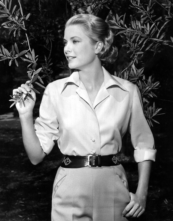 Elegant icon wardrobe essential: Grace Kelly in white shirt