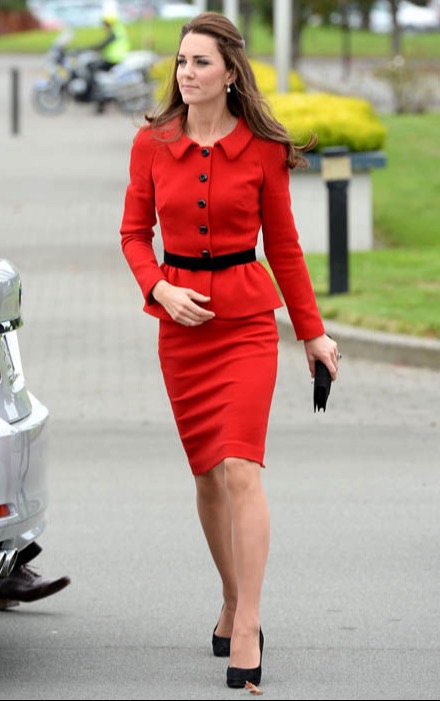 Kate Middleton Luisa Spagnoli red skirt suit with Peter Pan collar and black buttons