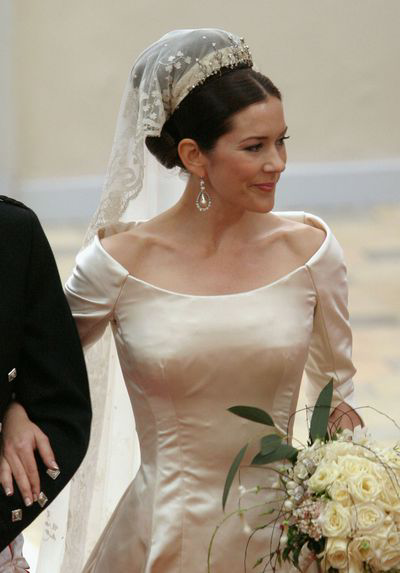 Mary Donaldson’s wedding dress on her 2004 wedding to Crown Prince Frederik of Denmark designed by Uffe Frank