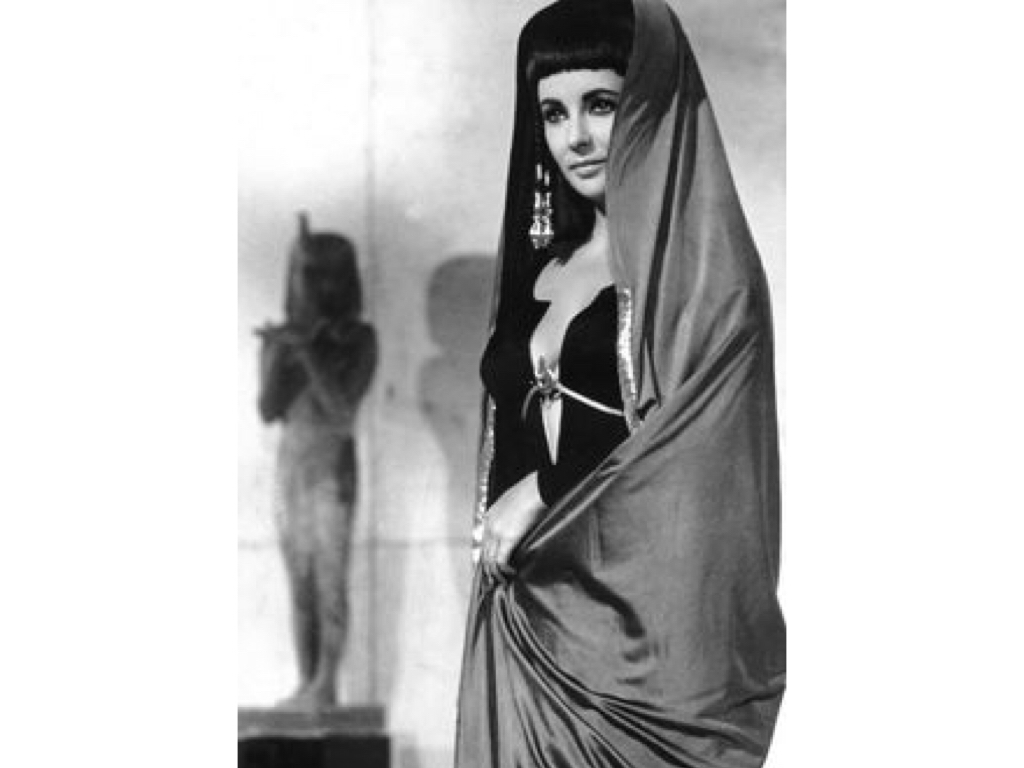 Elegant style icon wardrobe essentials: Elizabeth Taylor in headscarves