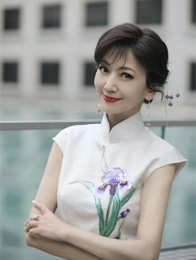 Angie Chiu(born 15 November 1954)