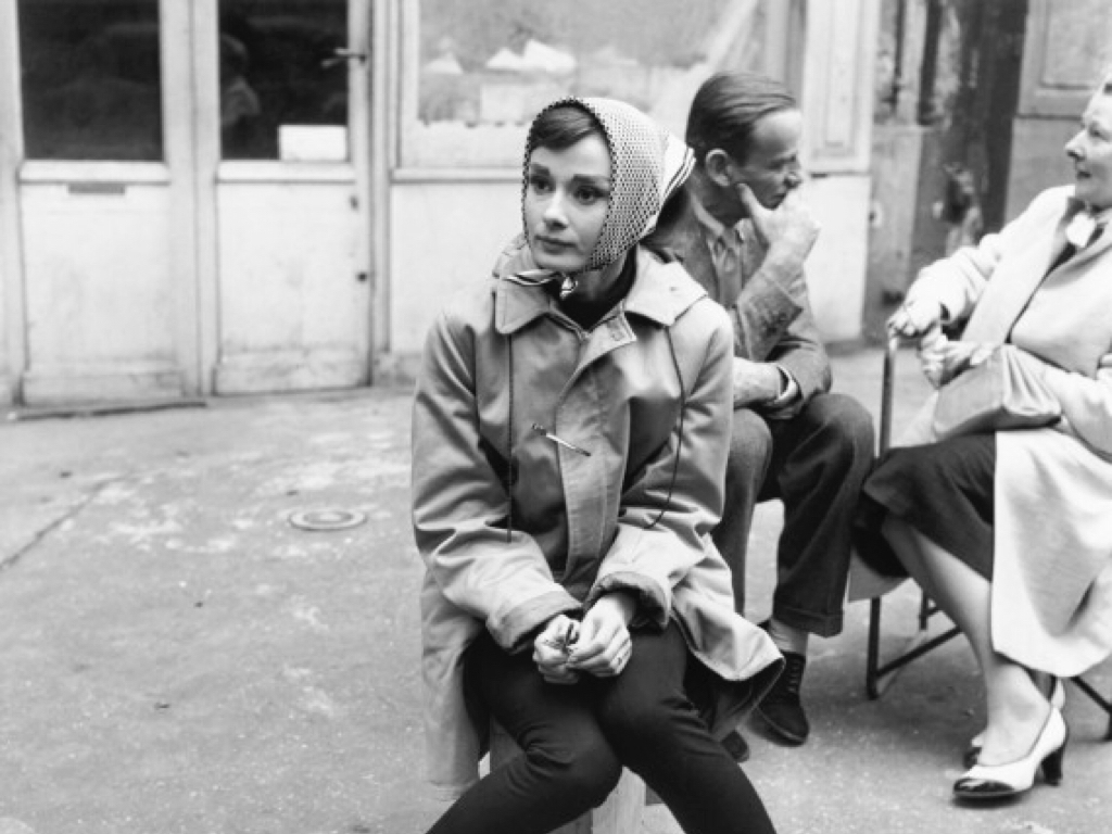Audrey Hepburn wearing headscarf in film Funny Face(1957)