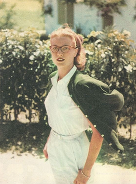 Elegant style icon wardrobe essentials: Grace Kelly in cardigan sweater