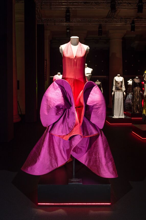 Roberto Capucci's sculpture dress