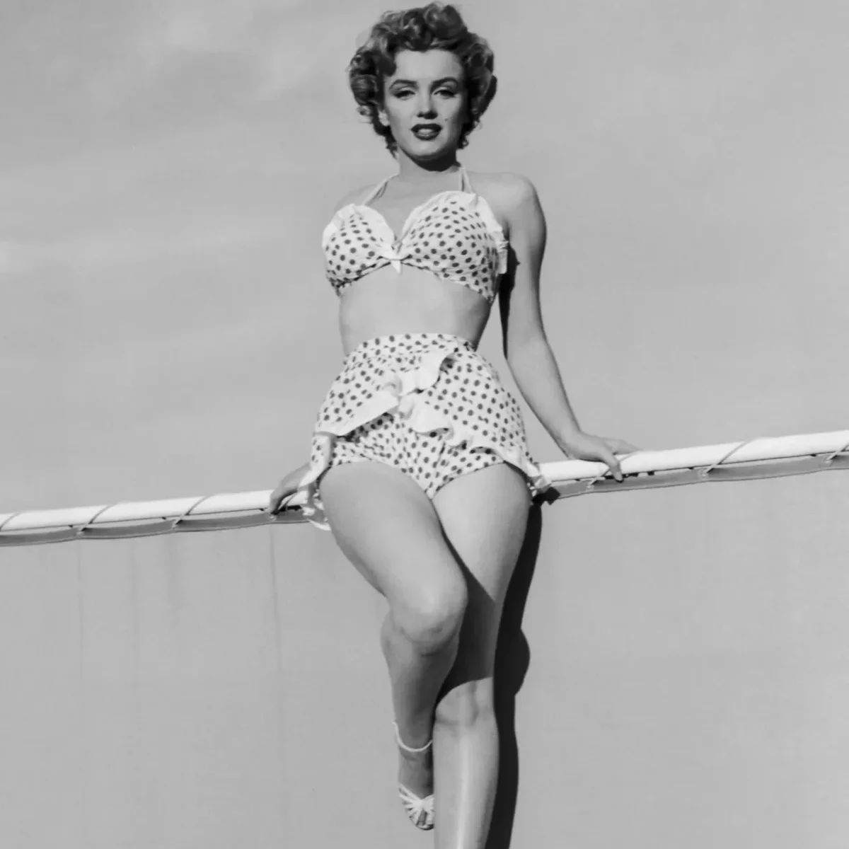Marilyn Monroe young in polka dot bikini