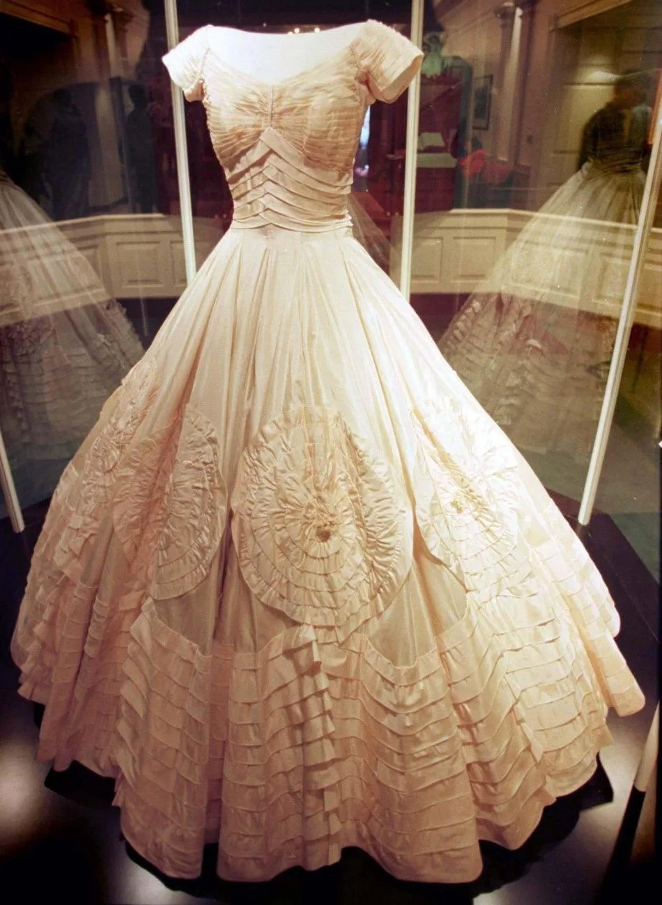 Jacqueline Bouvier's ivory silk taffeta wedding dress by Ann Lowe on display