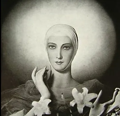 Elizabeth Arden publicity photo by Adolph de Meyer