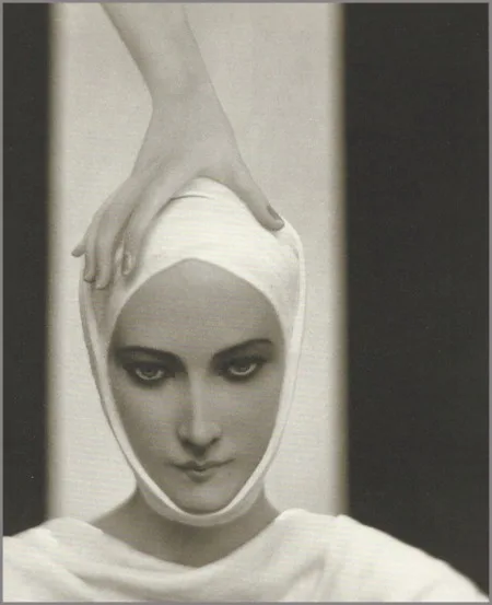 Elizabeth Arden publicity photo by Adolph de Meyer