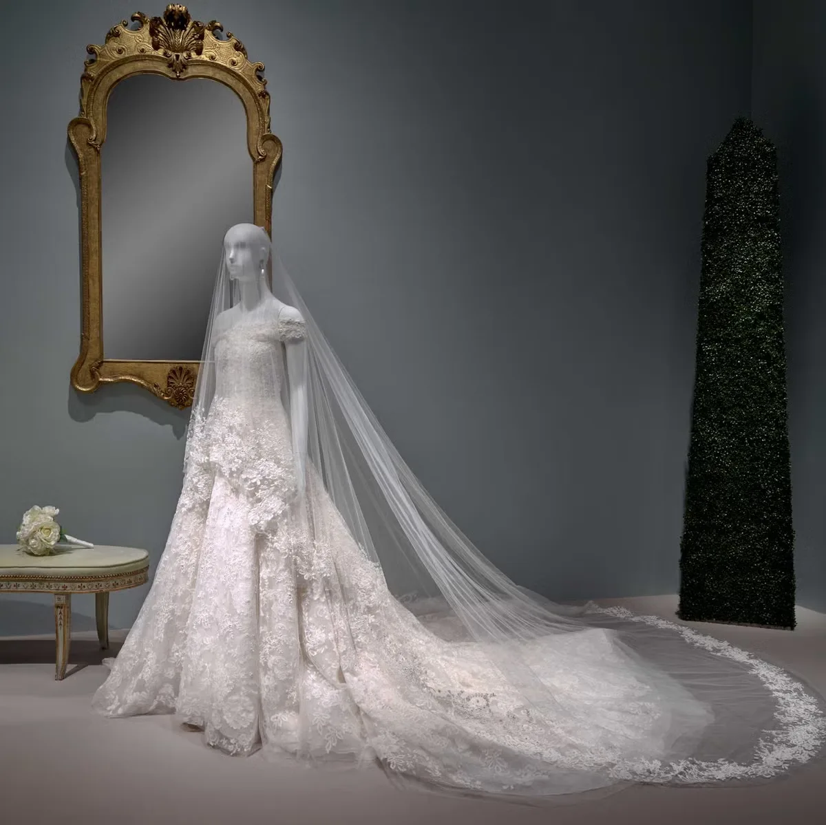 Alma Clooney's wedding dress, designed by Oscar de la Renta