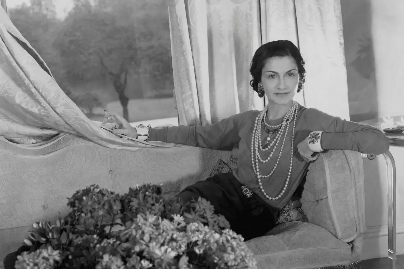 Coco Chanel (19 August 1883 – 10 January 1971), elegancepedia