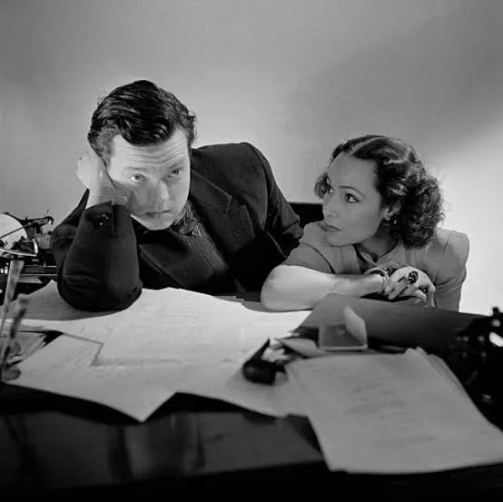 Dolores del Río with the filmmaker Orson Welles around 1941