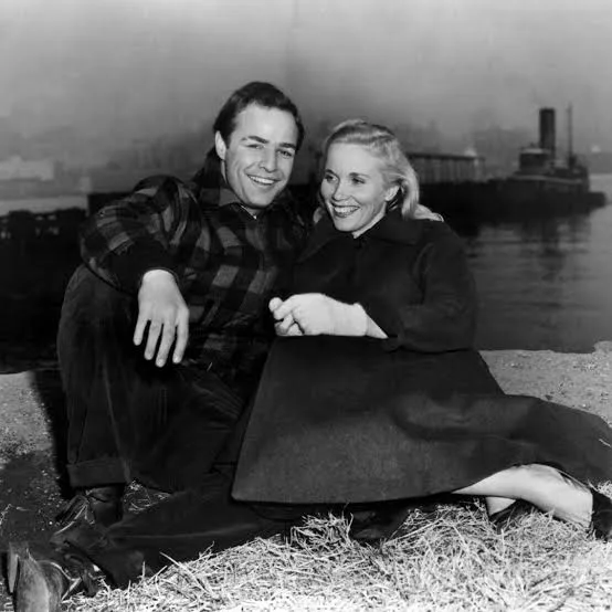 Eva Marie Saint and Marlon Brando in the glove scene of On the Waterfront (1954), directed by Elia Kazan