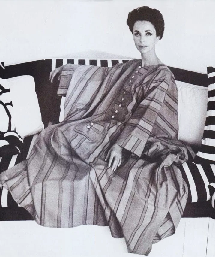 Gloria Guinness (born María Gloria Josefina Rubio y Alatorre; 27 August 1912 – 9 November 1980), elegancepedia