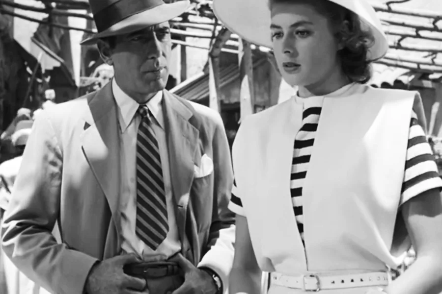 Ingrid Bergman and Humphrey Bogart in Casablanca (1942)