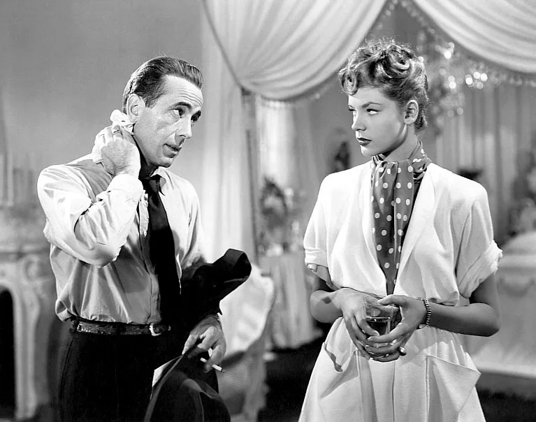Lauren Bacall as Vivian Rutledge with Humphrey Bogart in The Big Sleep (1946)