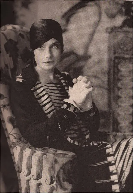 Mona von Bismarck (born Mona Travis Strader; 5 February 1897 – 10 July 1983), elegancepedia
