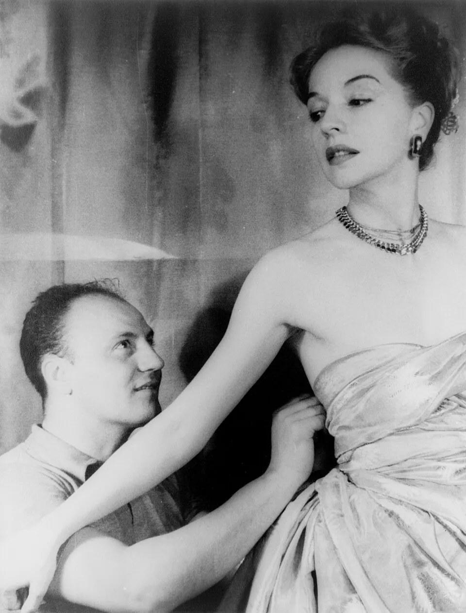 Pierre Balmain with Ruth Ford in 1947, photo by Carl van Vechten