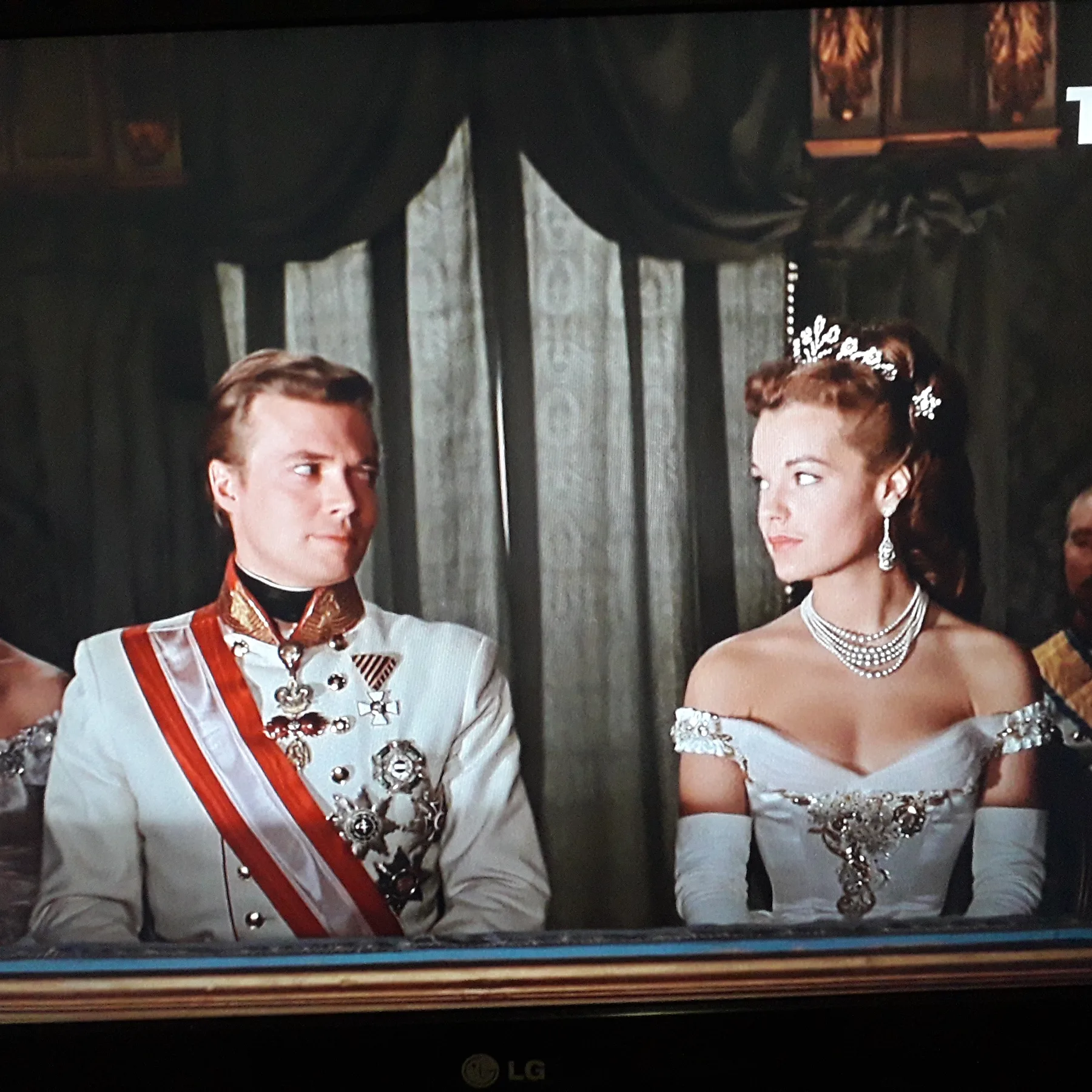 Romy Schneider and Karlheinz Böhm in film Sissi – Fateful Years of an Empress(1957)