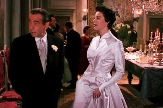 Ava Gardner as Maria Vargas with Humphrey Bogart as Harry Dawes in The Barefoot Contessa (film, 1954)
