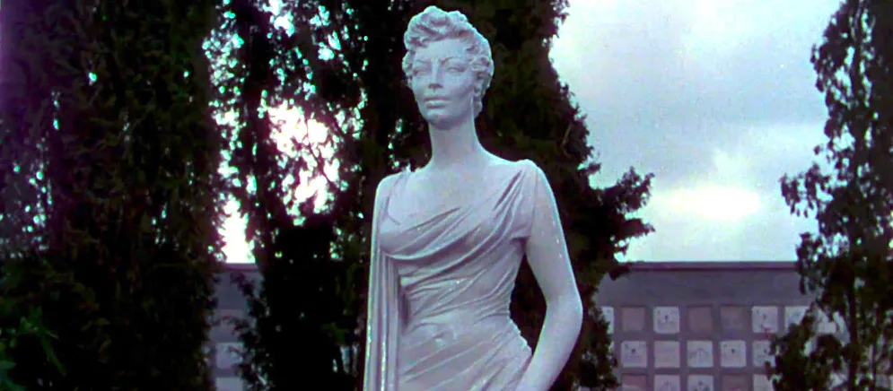 The statue of Maria Vargas at the cemetery in The Barefoot Contessa (film, 1954)