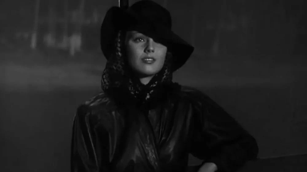 Dolores Moran as Hélène de Bursac in To Have and Have Not (film, 1944)
